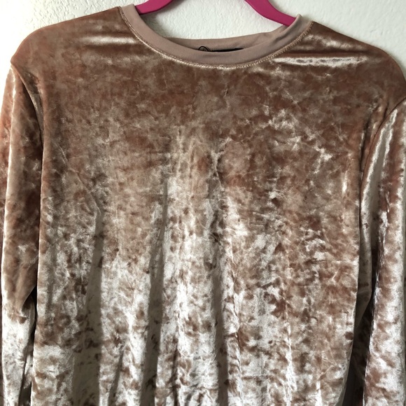 Missguided velour gold sweater - Picture 2 of 3